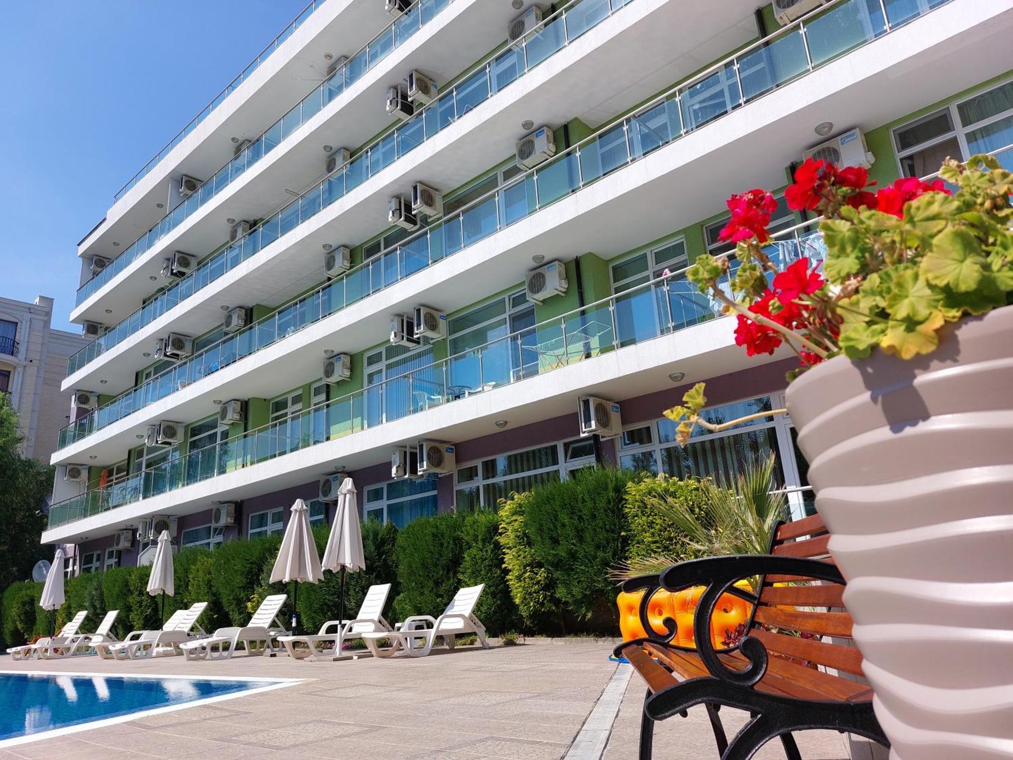 Family Apartments In Solmarin Sunny Beach Exterior photo